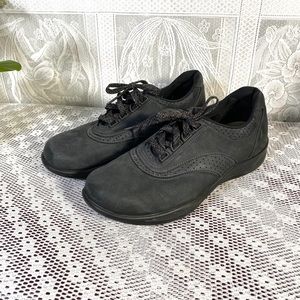 SAS Women’s walking shoes